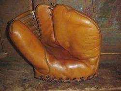 Wilson 2 Finger Front